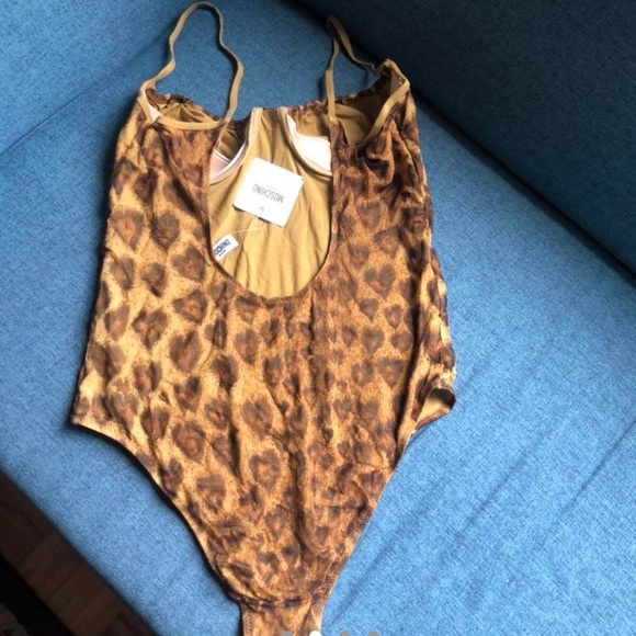 Original one piece moschino bathing suit - Picture 2 of 2